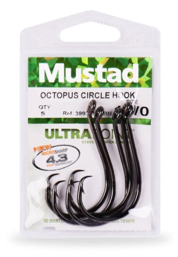Mustad UltraPoint Catfish Hooks size 4/0 (5 per pk) - NEW - FREE