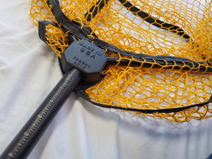 Mr Catfish Landing Net - Yellow – Mondocat