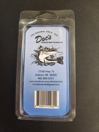 Clam Shell of Doc's treble hooks